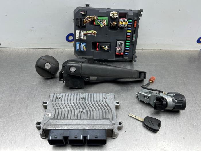 Gebruikte Computer Motormanagement Citroen C3 (FC/FL/FT) 1.4 Prijs € 300,00 Margeregeling aangeboden door Gebr Opdam B.V.