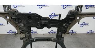 Subframe van een Mercedes-Benz A (W176) 1.5 A-180 CDI, A-180d 16V 2014