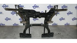 Subframe van een Mercedes-Benz A (W176) 1.5 A-180 CDI, A-180d 16V 2014