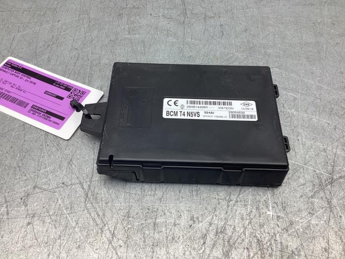 Computer Body Control Renault Captur I (2R), 2013 0.9 Energy TCE 12V, SUV, Benzine, 898cc, 66kW (90pk), FWD, H4B408; H4BB4, 2015-03, 2R04; 2R05; 2RA1; 2RA4; 2RA5; 2RB1; 2RD1; 2RE1 (Gebruikt)