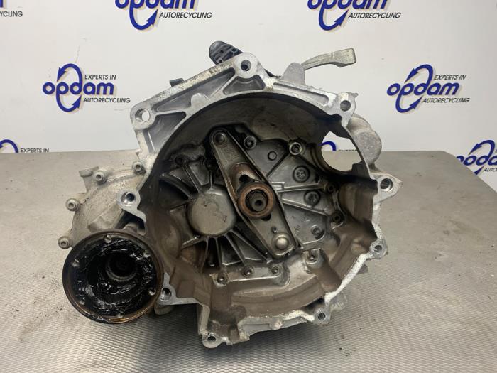 Gebruikte Versnellingsbak Volkswagen Polo V (6R) 1.2 TSI 16V BlueMotion Technology Prijs € 400,00 Margeregeling aangeboden door Gebr Opdam B.V.