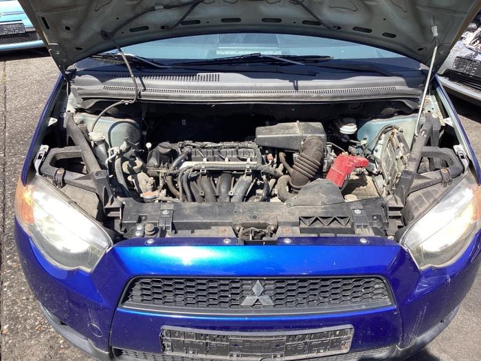 ABS Pomp Mitsubishi Colt (Z2/Z3), 2004 / 2012 1.3 16V, Hatchback, Benzine, 1.332cc, 70kW (95pk), FWD, 4A90; 135930, 2004-06 / 2012-06, Z23; Z24; Z25; Z33; Z34; Z35 (Gebruikt)