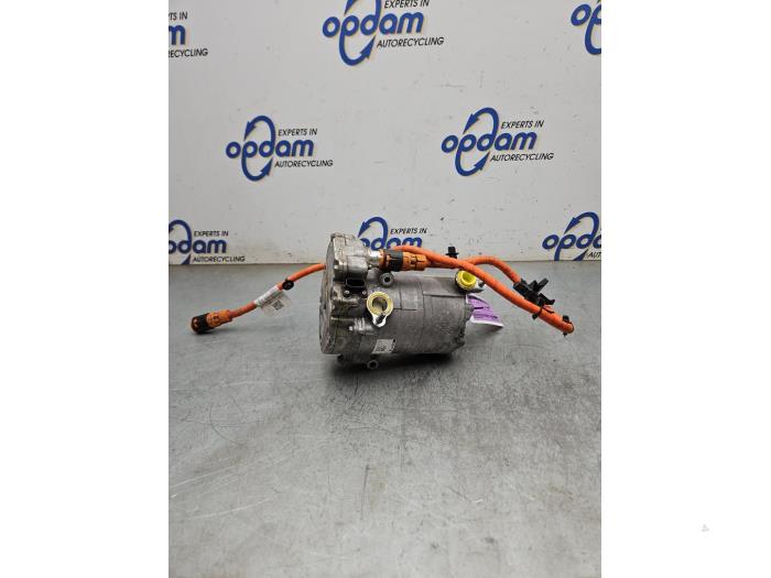Gebruikte Pomp Airco Lynk &amp; Co 01 1.5 PHEV Prijs € 450,00 Margeregeling aangeboden door Gebr Opdam B.V.