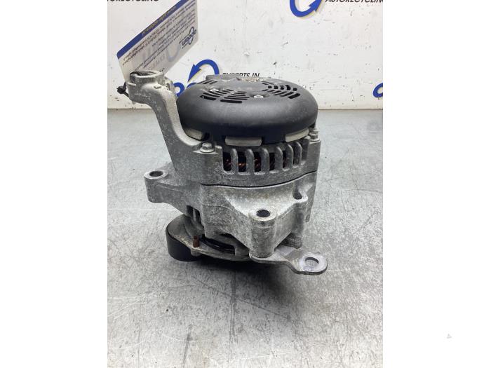 Gebruikte Dynamo BMW 2 serie (F23) 218i 1.5 TwinPower Turbo 12V Prijs € 90,00 Margeregeling aangeboden door Gebr Opdam B.V.