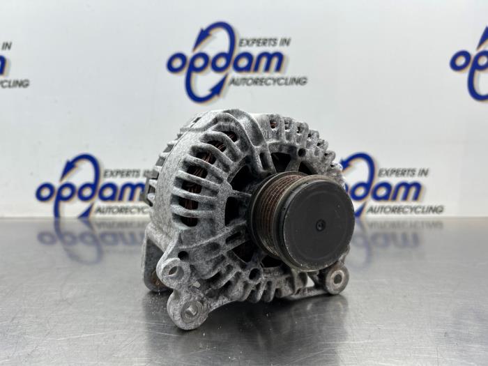 Gebruikte Dynamo Volkswagen Eos (1F7/F8) 2.0 TFSI 16V Prijs € 90,00 Margeregeling aangeboden door Gebr Opdam B.V.