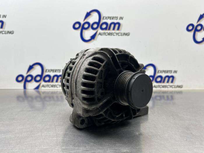 Gebruikte Dynamo Volvo V40 (VW) 1.8 16V Prijs € 50,00 Margeregeling aangeboden door Gebr Opdam B.V.