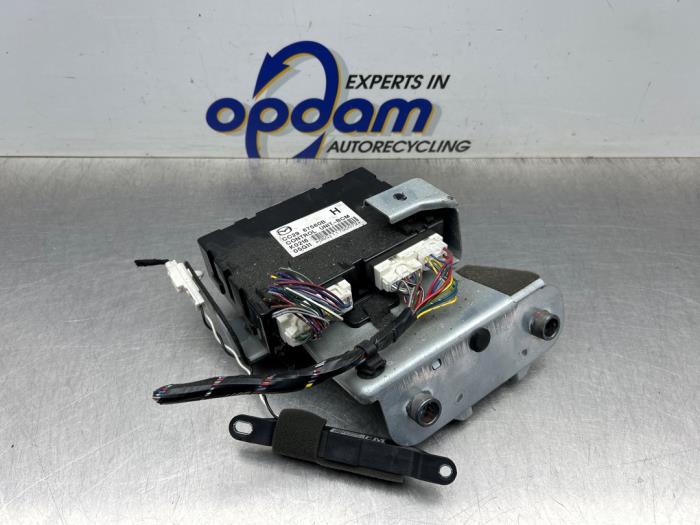Gebruikte Computer Body Control Mazda 5 (CR19) 2.0i 16V Prijs € 75,00 Margeregeling aangeboden door Gebr Opdam B.V.