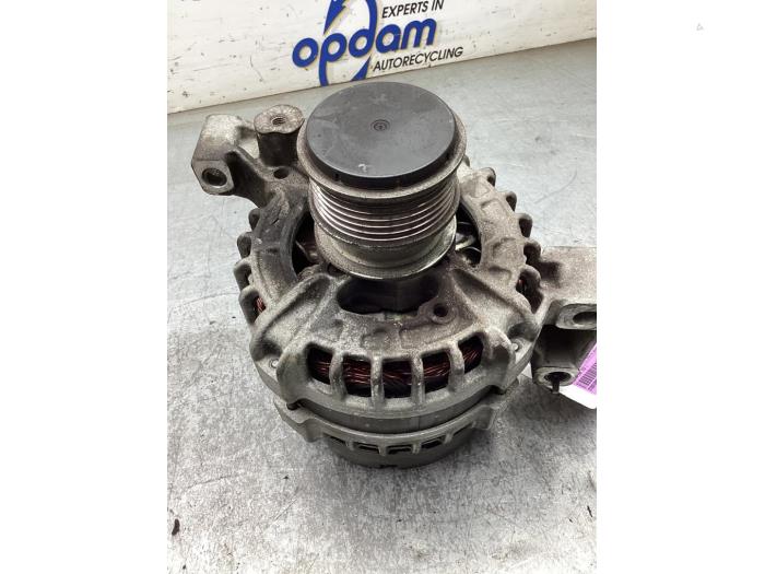 Gebruikte Alternator Volvo XC60 I (DZ) 2.0 T5 16V Prijs € 75,00 Margeregeling aangeboden door Gebr Opdam B.V.