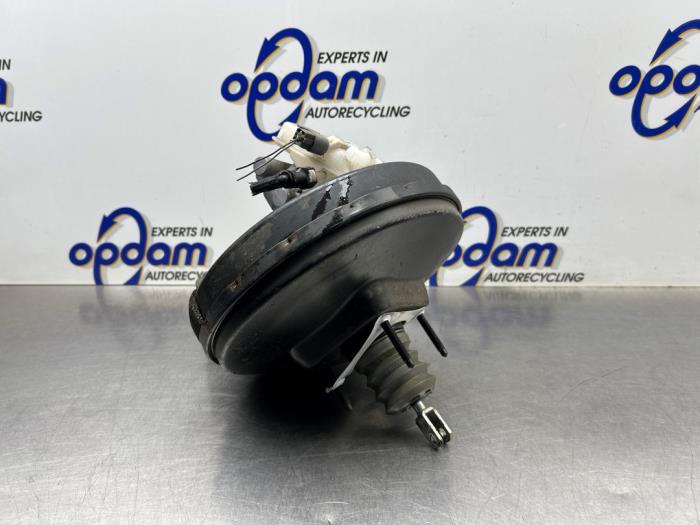 Gebruikte Rembol Mazda 5 (CR19) 2.0i 16V Prijs € 125,00 Margeregeling aangeboden door Gebr Opdam B.V.
