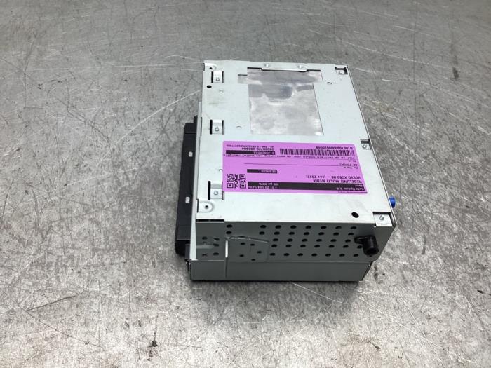 Gebruikte Regelunit Multi Media Volvo XC60 I (DZ) 2.0 T5 16V Prijs € 75,00 Margeregeling aangeboden door Gebr Opdam B.V.