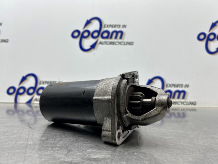 Gebruikte Startmotor BMW 5 serie (E39) 530i 24V Prijs € 40,00 Margeregeling aangeboden door Gebr Opdam B.V.