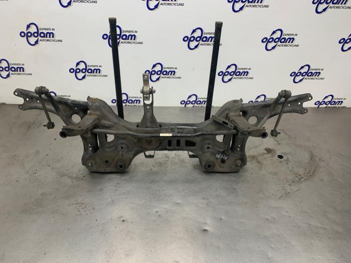 Gebruikte Subframe Volkswagen Polo VI (AW1) 2.0 GTI Prijs € 300,00 Margeregeling aangeboden door Gebr Opdam B.V.