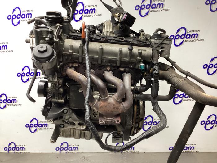 Gebruikte Motor Volkswagen Golf V (1K1) 1.6 FSI 16V Prijs € 400,00 Margeregeling aangeboden door Gebr Opdam B.V.