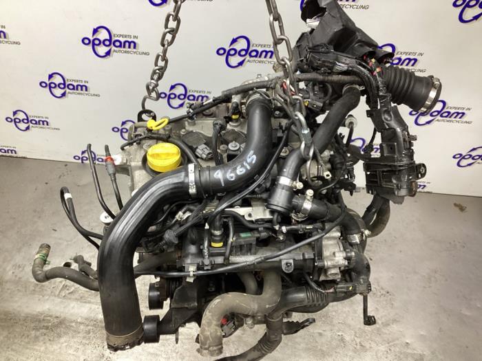 Motor van een Renault Clio IV (5R) 0.9 Energy TCE 90 12V 2013