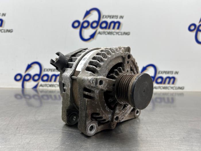 Gebruikte Dynamo Ford EcoSport (JK8) 1.0 EcoBoost 12V 125 Prijs € 60,00 Margeregeling aangeboden door Gebr Opdam B.V.