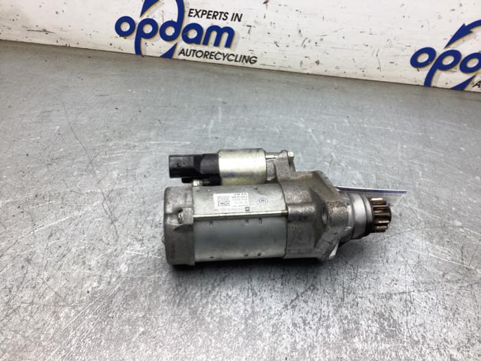 Gebruikte Startmotor Volkswagen Polo VI (AW1) 1.0 TSI 12V Prijs € 35,00 Margeregeling aangeboden door Gebr Opdam B.V.