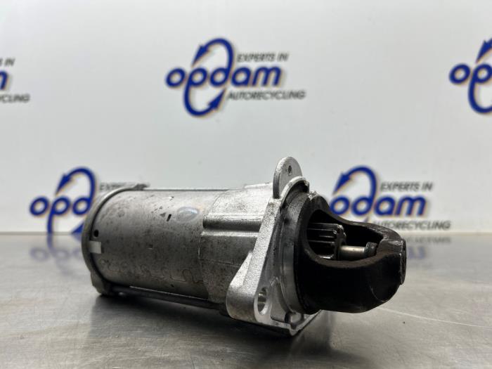 Gebruikte Startmotor Opel Karl 1.0 12V Prijs € 50,00 Margeregeling aangeboden door Gebr Opdam B.V.