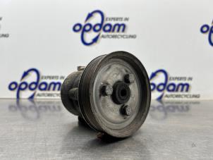 Servopomp van een Opel Combo 1.3 CDTI 16V ecoFlex 2016