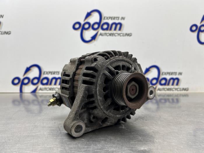 Gebruikte Dynamo Nissan Micra (K11) 1.4 16V Prijs € 50,00 Margeregeling aangeboden door Gebr Opdam B.V.