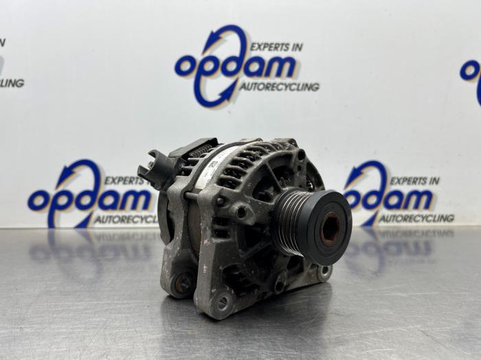 Gebruikte Dynamo Ford Fiesta 6 (JA8) 1.0 Ti-VCT 12V 65 Prijs € 50,00 Margeregeling aangeboden door Gebr Opdam B.V.