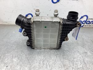 Intercooler van een Land Rover Range Rover Evoque (LVJ/LVS) 2.0 D 150 16V 5-drs. 2017