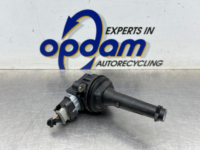 Gebruikte Bobine Volvo V50 (MW) 2.4i 20V Prijs € 20,00 Margeregeling aangeboden door Gebr Opdam B.V.