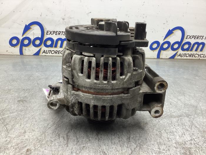 Gebruikte Alternator Austin Mini Open (R52) 1.6 16V One Prijs € 45,00 Margeregeling aangeboden door Gebr Opdam B.V.