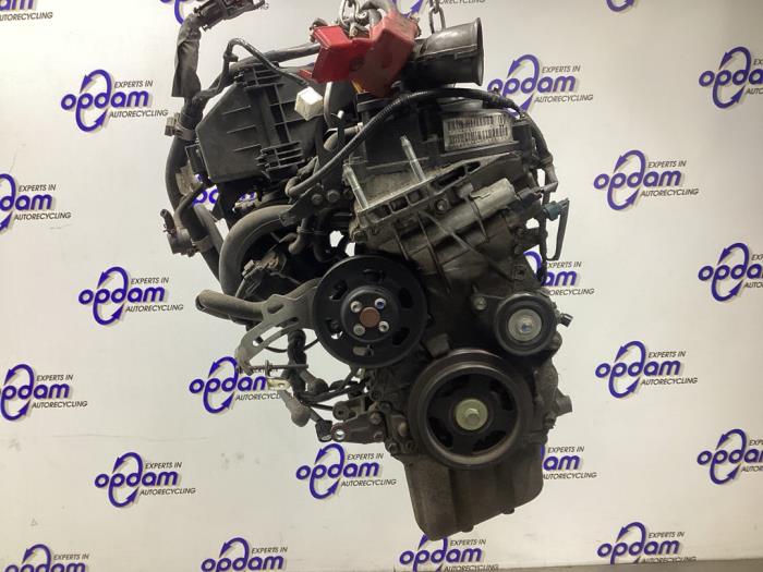 Motor van een Opel Agila (B) 1.0 12V 2011