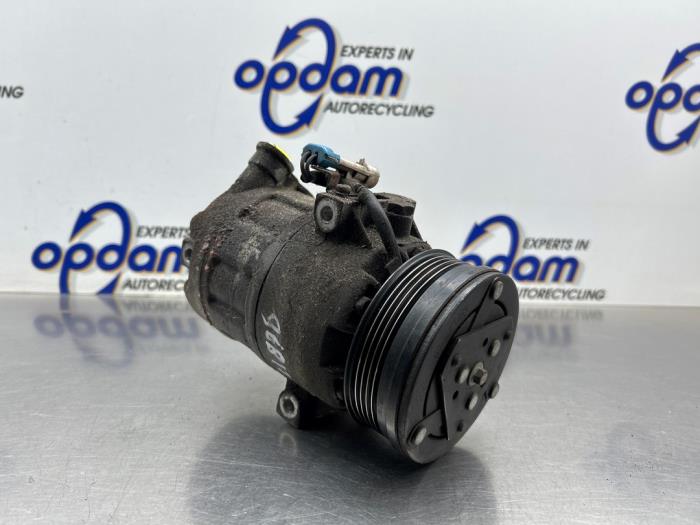 Gebruikte Aircopomp Opel Meriva (A) 1.6 Prijs € 85,00 Margeregeling aangeboden door Gebr Opdam B.V.