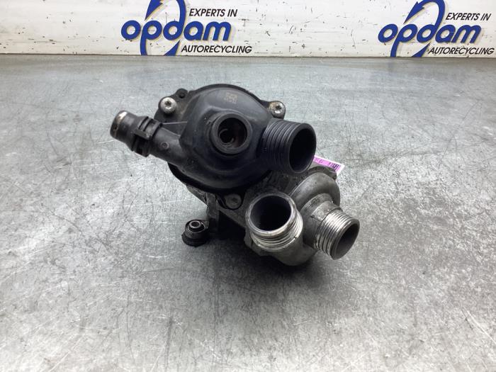 Waterpomp BMW 5 serie (E60), 2003 / 2010 523i 24V, Sedan, 4Dr, Benzine, 2.497cc, 130kW (177pk), RWD, N52B25A, 2004-10 / 2007-02, NE31; NU11 (Gebruikt)
