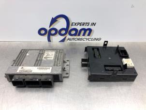 Gebruikte Computer Motormanagement Renault Laguna II (BG) 1.8 16V Prijs € 42,00 Margeregeling aangeboden door Gebr Opdam B.V.