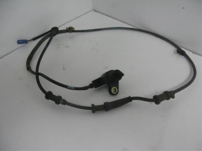 Gebruikte ABS Sensor Suzuki Ignis (FH) 1.3 16V Prijs € 8,00 Margeregeling aangeboden door Gebr Opdam B.V.