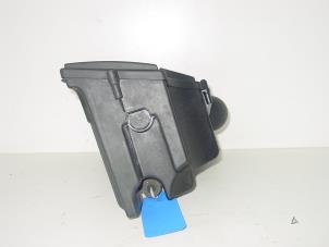 Gebruikte Luchtfilterhuis Mercedes A (W168) 1.4 A-140 Prijs op aanvraag aangeboden door Gebr Opdam B.V.