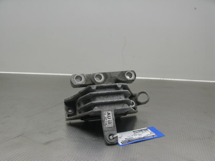 Gebruikte Motorrubber Saab 9-5 (YS3G) 2.0 T 16V Biopower Prijs op aanvraag aangeboden door Gebr Opdam B.V.