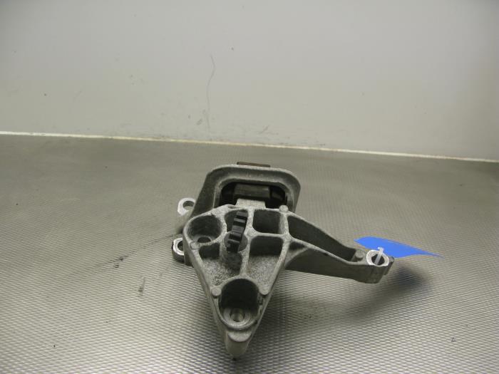Gebruikte Motorrubber Renault Megane III Grandtour (KZ) 1.5 dCi 90 Prijs op aanvraag aangeboden door Gebr Opdam B.V.