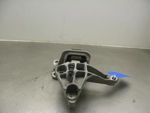 Gebruikte Motorsteun Renault Megane III Grandtour (KZ) 1.5 dCi 90 Prijs op aanvraag aangeboden door Gebr Opdam B.V.