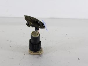 Gebruikte Benzinepomp Opel Astra F (53/54/58/59) 1.8i GL/GT/GLS/CD Prijs € 26,00 Margeregeling aangeboden door Gebr Opdam B.V.