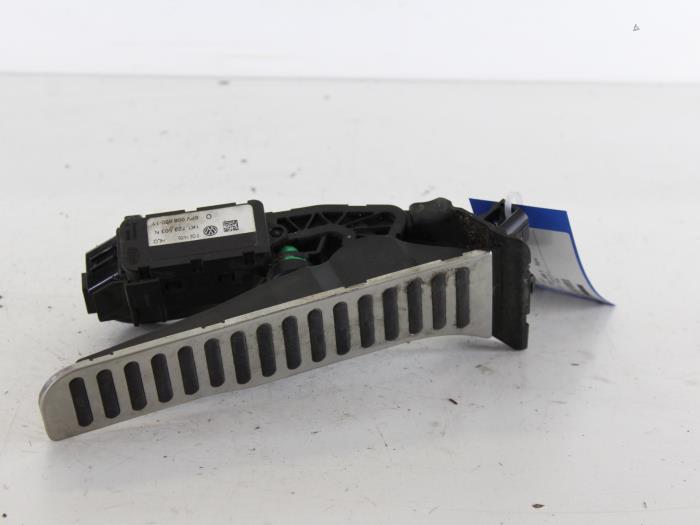 Gebruikte Gaspedaalpositie Sensor Volkswagen Golf V (1K1) 2.0 GTI 16V Prijs op aanvraag aangeboden door Gebr Opdam B.V.