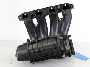 Gebruikte Inlaatspruitstuk BMW 3-Serie Prijs € 128,00 Margeregeling aangeboden door Gebr Opdam B.V.