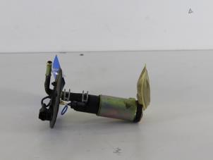 Gebruikte Benzinepomp Suzuki Baleno (GA/GB) 1.6 16V Prijs € 25,00 Margeregeling aangeboden door Gebr Opdam B.V.