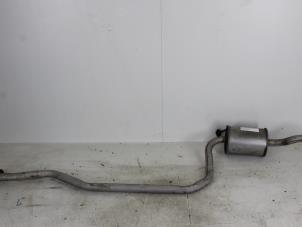 Gebruikte Uitlaat Middendemper Mazda 121 (JA/JB) 1.3i LX,GLX Prijs € 17,00 Margeregeling aangeboden door Gebr Opdam B.V.