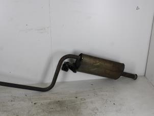 Gebruikte Uitlaat Middendemper Renault Espace (JK) 2.0 16V Turbo Prijs € 17,00 Margeregeling aangeboden door Gebr Opdam B.V.