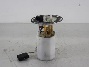 Gebruikte Benzinepomp Chevrolet Aveo (250) 1.2 16V Prijs € 30,00 Margeregeling aangeboden door Gebr Opdam B.V.