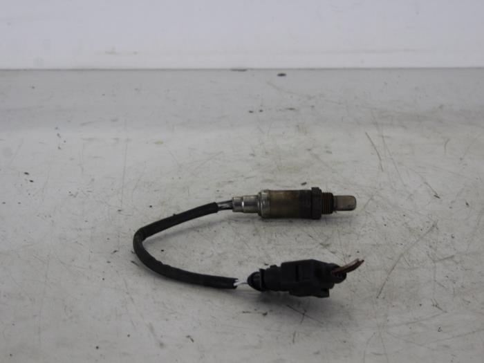 Gebruikte Lambda Sonde Volkswagen Polo III (6N2) 1.4 16V 75 Prijs € 20,00 Margeregeling aangeboden door Gebr Opdam B.V.
