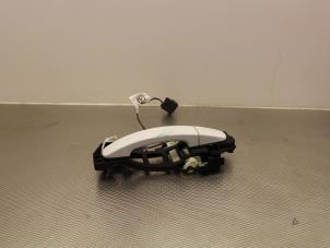 Gebruikte Handgreep Ford Kuga II (DM2) 2.0 TDCi 16V 150 Prijs op aanvraag aangeboden door Gebr Opdam B.V.