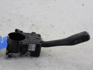 Gebruikte Knipperlicht Schakelaar Audi A3 (8L1) 1.6 Prijs € 13,00 Margeregeling aangeboden door Gebr Opdam B.V.