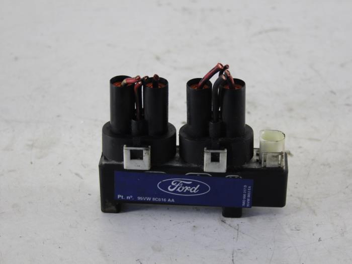 Gebruikte Module Koeling Ford Galaxy (WGR) 2.3i 16V SEFI Prijs op aanvraag aangeboden door Gebr Opdam B.V.