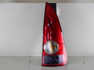 Gebruikte Achterlicht rechts Renault Espace (JK) 2.0 16V Turbo Prijs € 30,00 Margeregeling aangeboden door Gebr Opdam B.V.