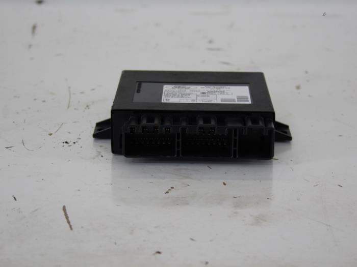 Gebruikte Computer Diversen Ford Focus 1 1.6 16V Prijs op aanvraag aangeboden door Gebr Opdam B.V.