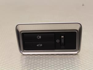 Gebruikte Schakelaar Jaguar XF (CC9) 2.2 D S200 16V Prijs op aanvraag aangeboden door Gebr Opdam B.V.